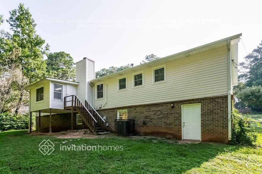 Building Photo - 4656 E Glen Ridge Cir