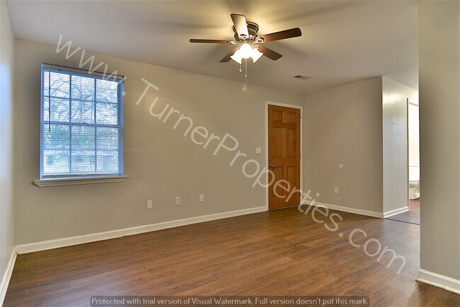 Building Photo - 4000 Williamsburg Dr, Columbia, SC 29203