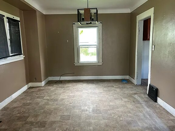 Building Photo - 932 Forsythe St