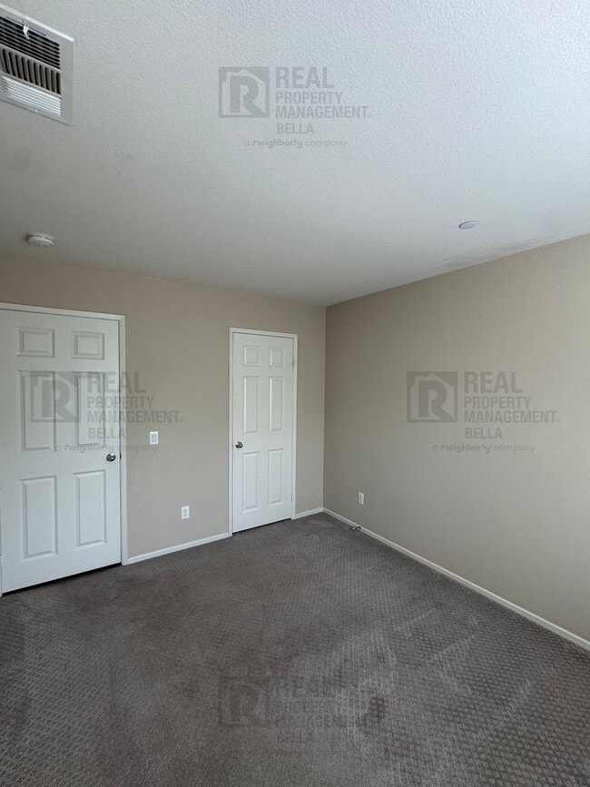 Building Photo - 31372 McKenna Ct