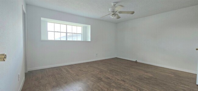 Building Photo - 7151 Chasewood Dr