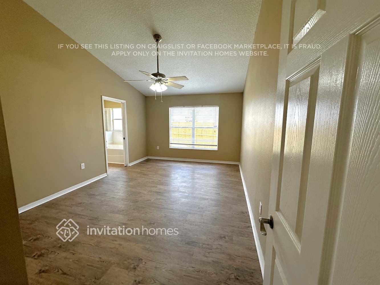 Building Photo - 7221 49th Pl E