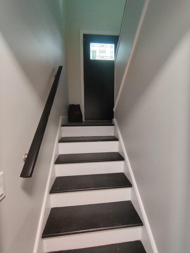 27 Paper Mill Rd 27 Paper Mill Rd New Milford CT 06776 Apartment Finder