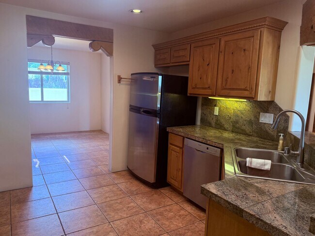 Building Photo - 54 Encantado Loop
