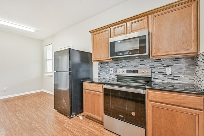 Building Photo - 4714 Montclair Hill Ln