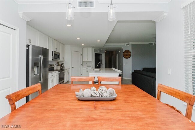 Building Photo - 6082 National Blvd