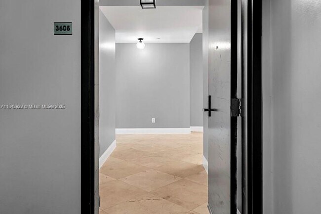 Building Photo - 888 Biscayne Blvd