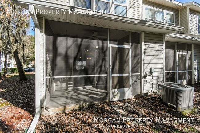 Building Photo - 8424 Thornbush Ct