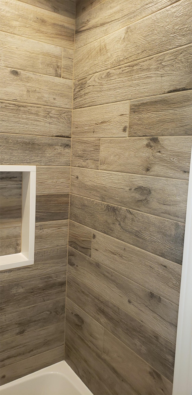 Building Photo - 5782 Hoylake Dr