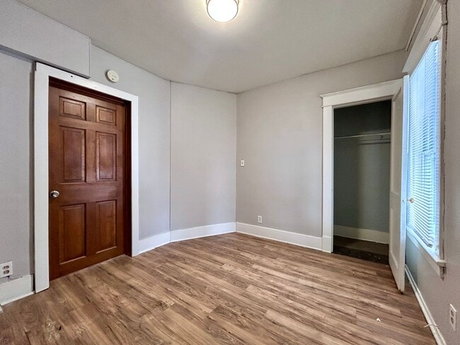 Building Photo - 2513 Sanford St