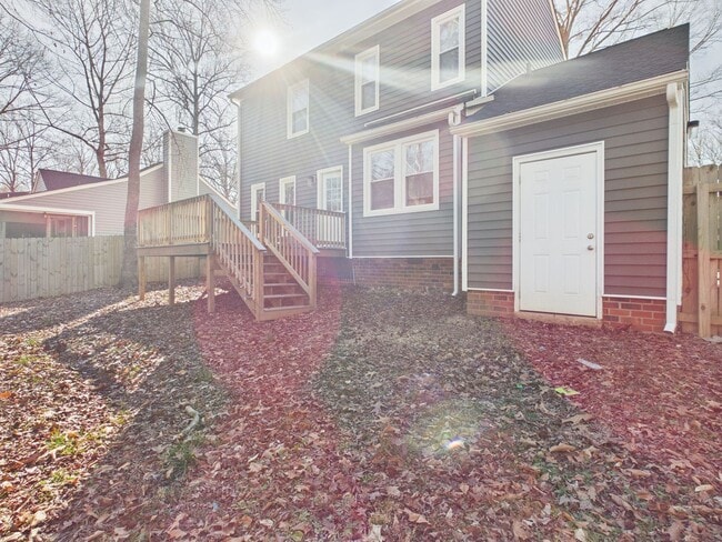 Building Photo - 12024 Lockett Ridge Ave