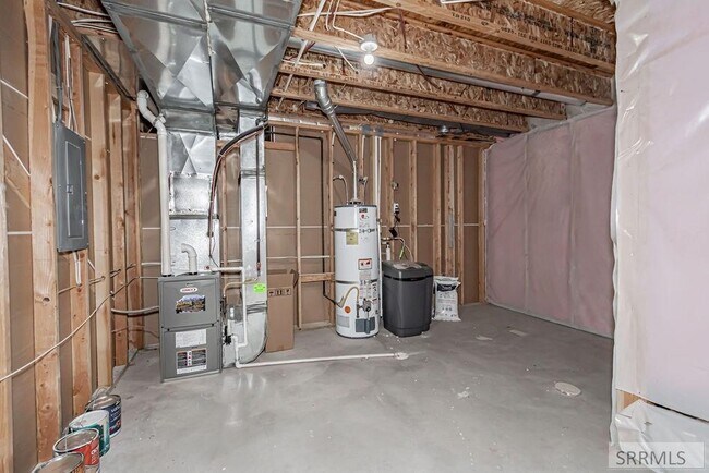 Building Photo - 3432 Flint Ave