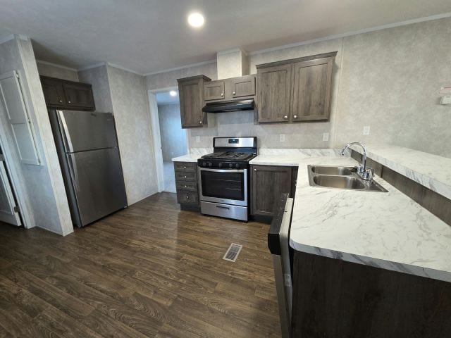 Building Photo - 227 Cardinal Ln