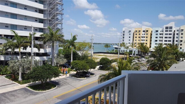 Building Photo - 7933 West Dr