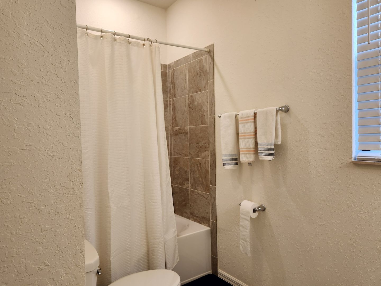 Building Photo - 17229 Blue Rdg Pl