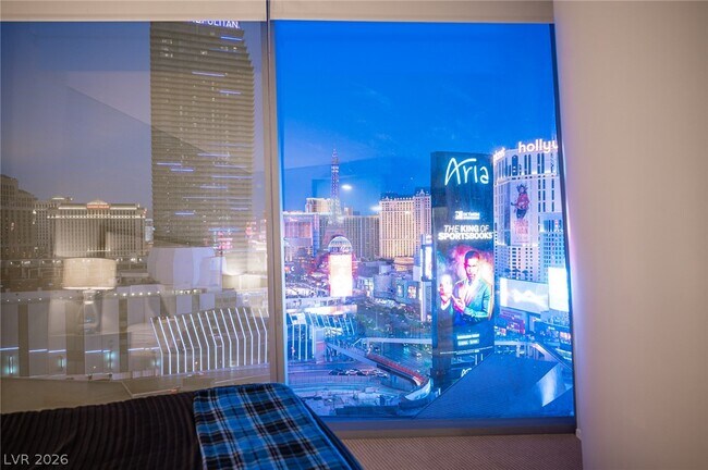 Building Photo - 3722 S Las Vegas Blvd