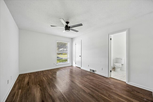 Building Photo - 3844 Marston Rd