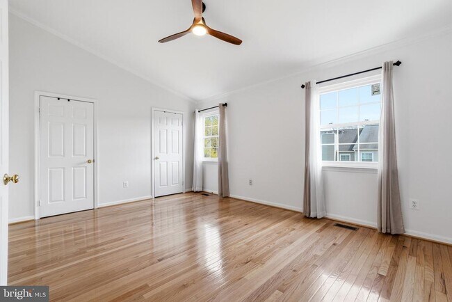 Building Photo - 9663 Franklin Woods Pl