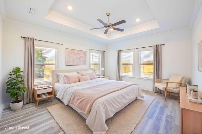 Building Photo - 12591 Shoshoney Cir