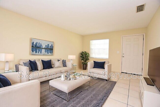 Building Photo - 4705 Dimbath Dr