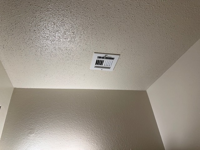 Building Photo - 3719 Tiffany Dr