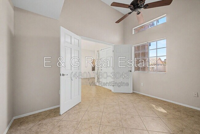 Building Photo - 4106 E Ashurst Dr