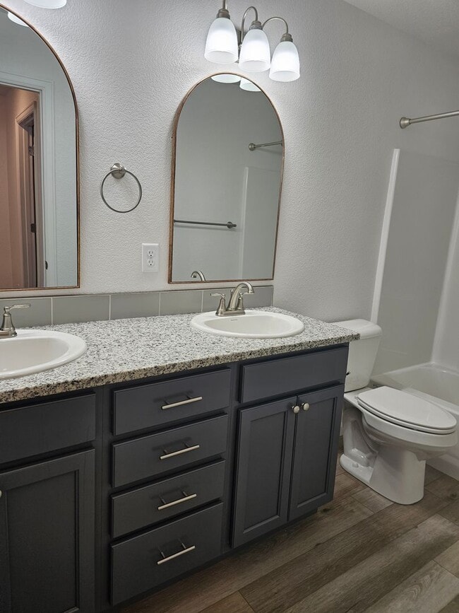 Building Photo - 901 Sonata Lane