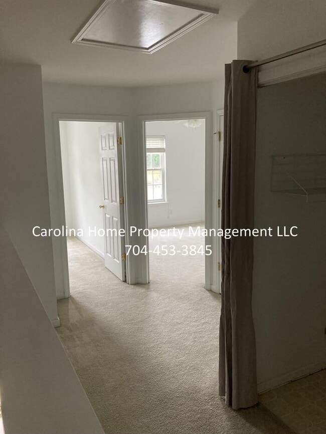 Building Photo - 7487 Pilot Cove Ct