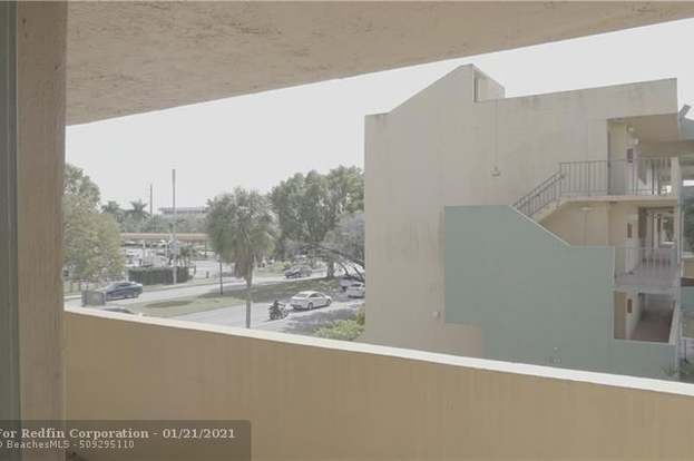 Building Photo - 110 Fontainebleau Blvd