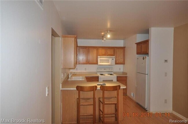 Building Photo - 156 Tiffany Ln Pvt