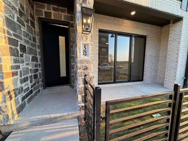 Building Photo - 1289 Doris May Dr