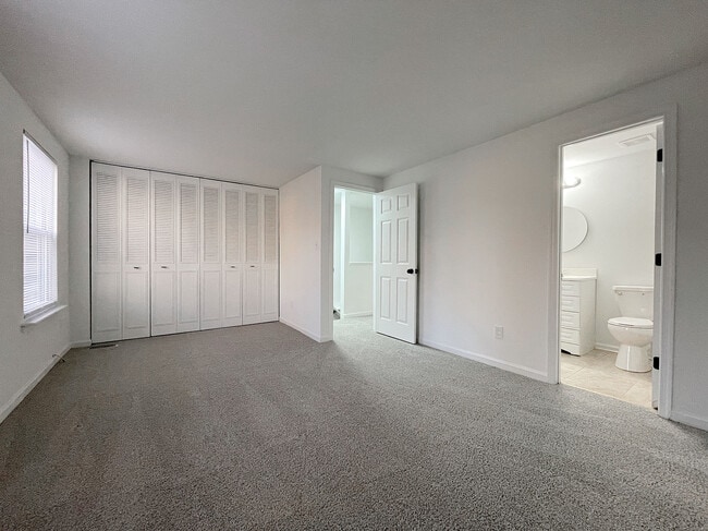 Building Photo - 7328 Summerland Dr