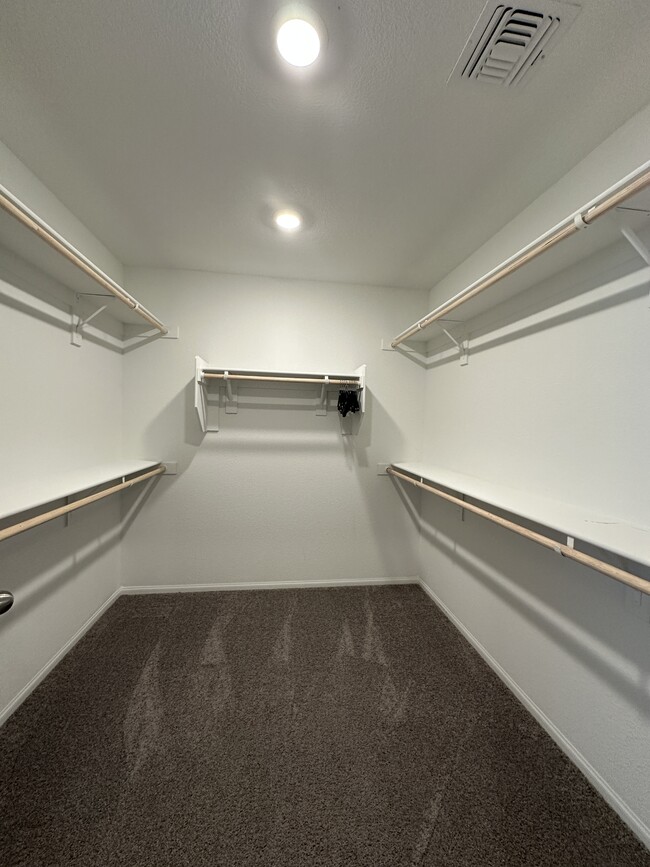 Building Photo - 7854 Lacemaker Ct