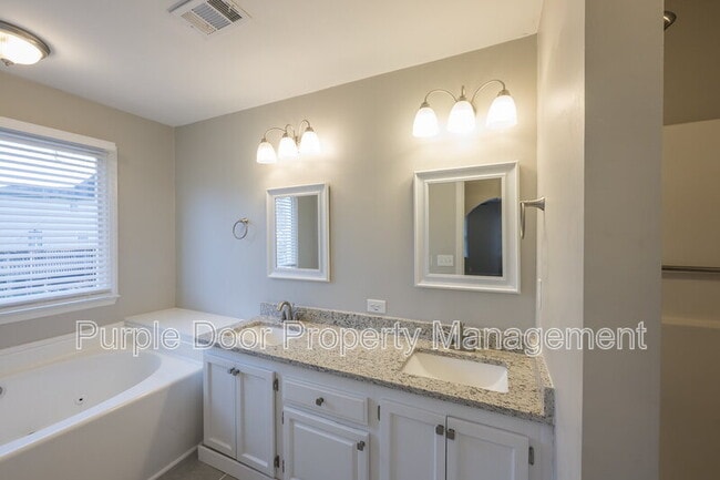 Building Photo - 4281 Keheley Lake Dr