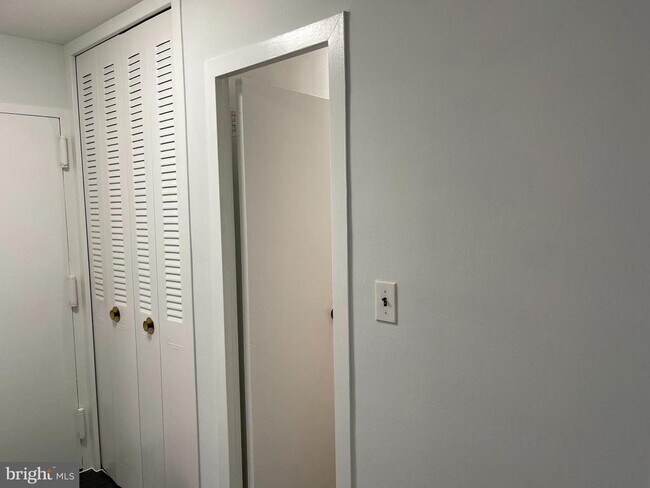 Building Photo - 2030 F St NW