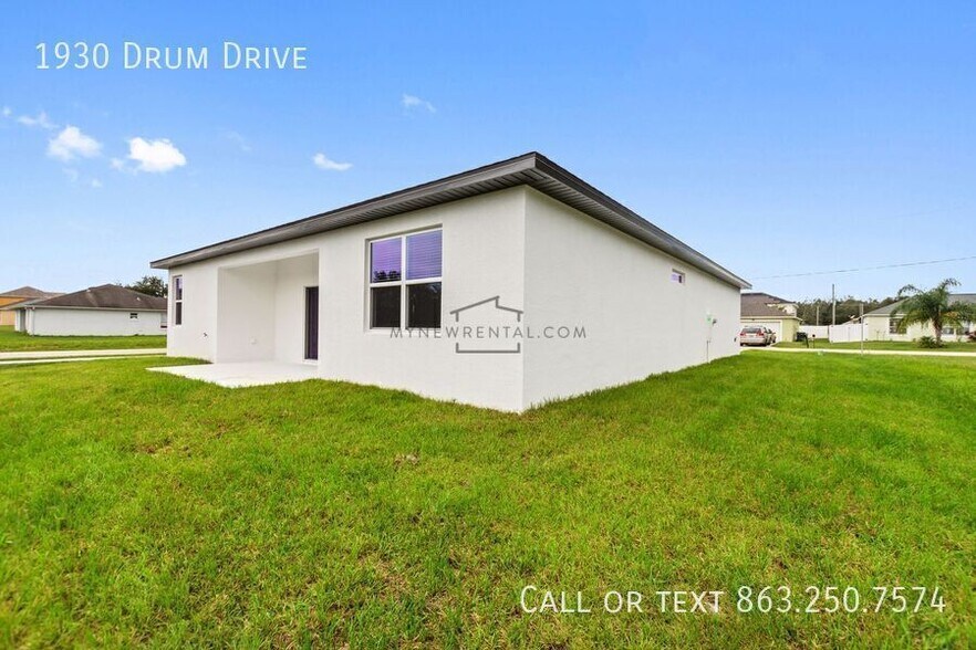 Building Photo - 1930 Drum Dr