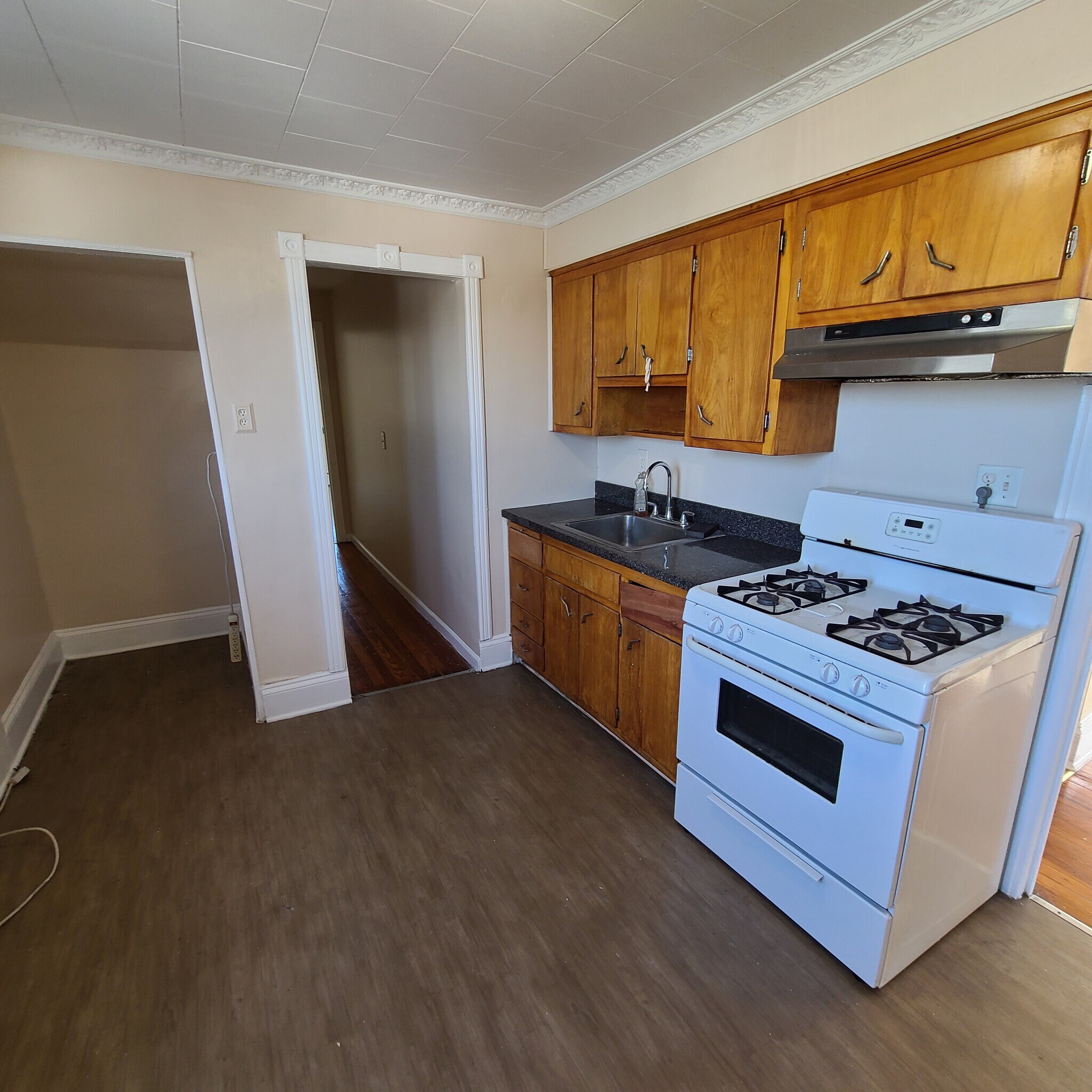 Building Photo - 1310 72nd St