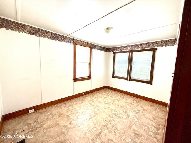 Building Photo - 155 Wells Mills Rd