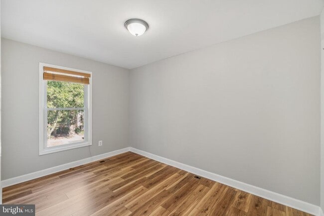 Building Photo - 6104 Joust Ln