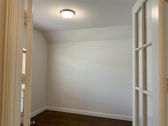 Building Photo - 8425 Chapote Rd