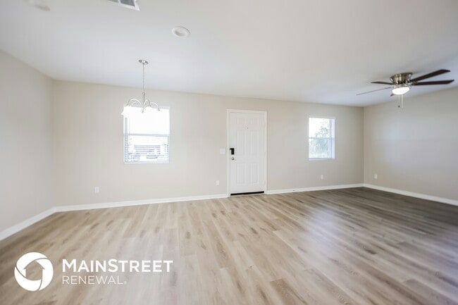 Building Photo - 2814 72nd St W