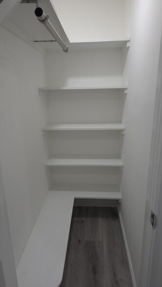 Building Photo - 266 Mountain Ave