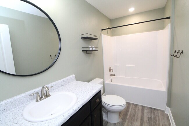 Building Photo - Spacious Cottage-Style Home Near UWF, Navy Federal & West Florida Hospital with Private HUGE Upst...