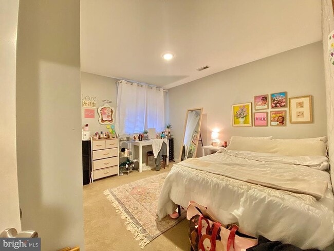 Building Photo - 2020 N Carlisle St