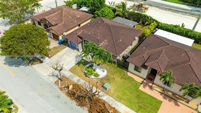 Building Photo - 13383 SW 268th Terrace