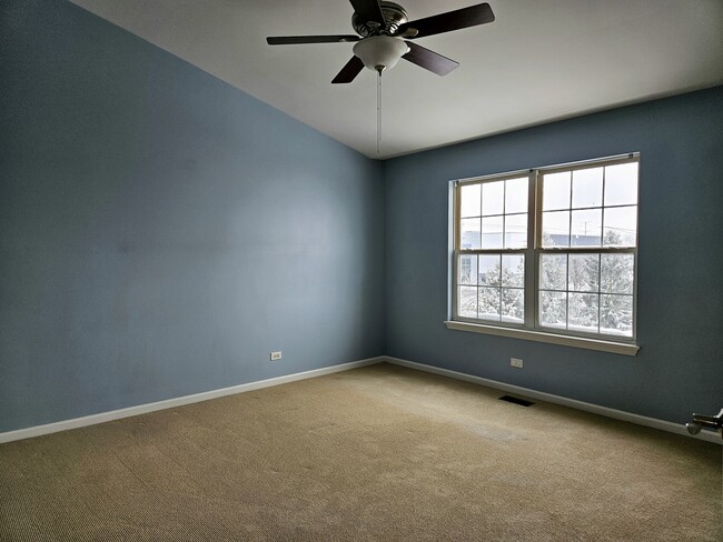 Building Photo - 24403 John Adams Dr