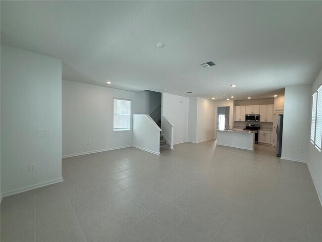 Building Photo - 734 Honeyrock St