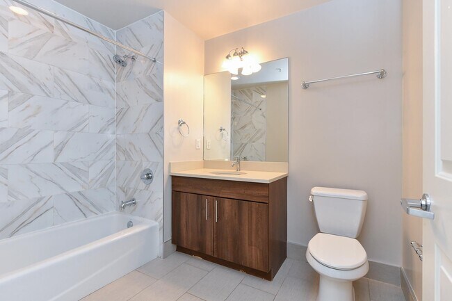 Building Photo - 100 Marshall St