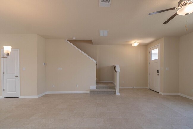 Building Photo - 1660 Coral Sunrise Trl