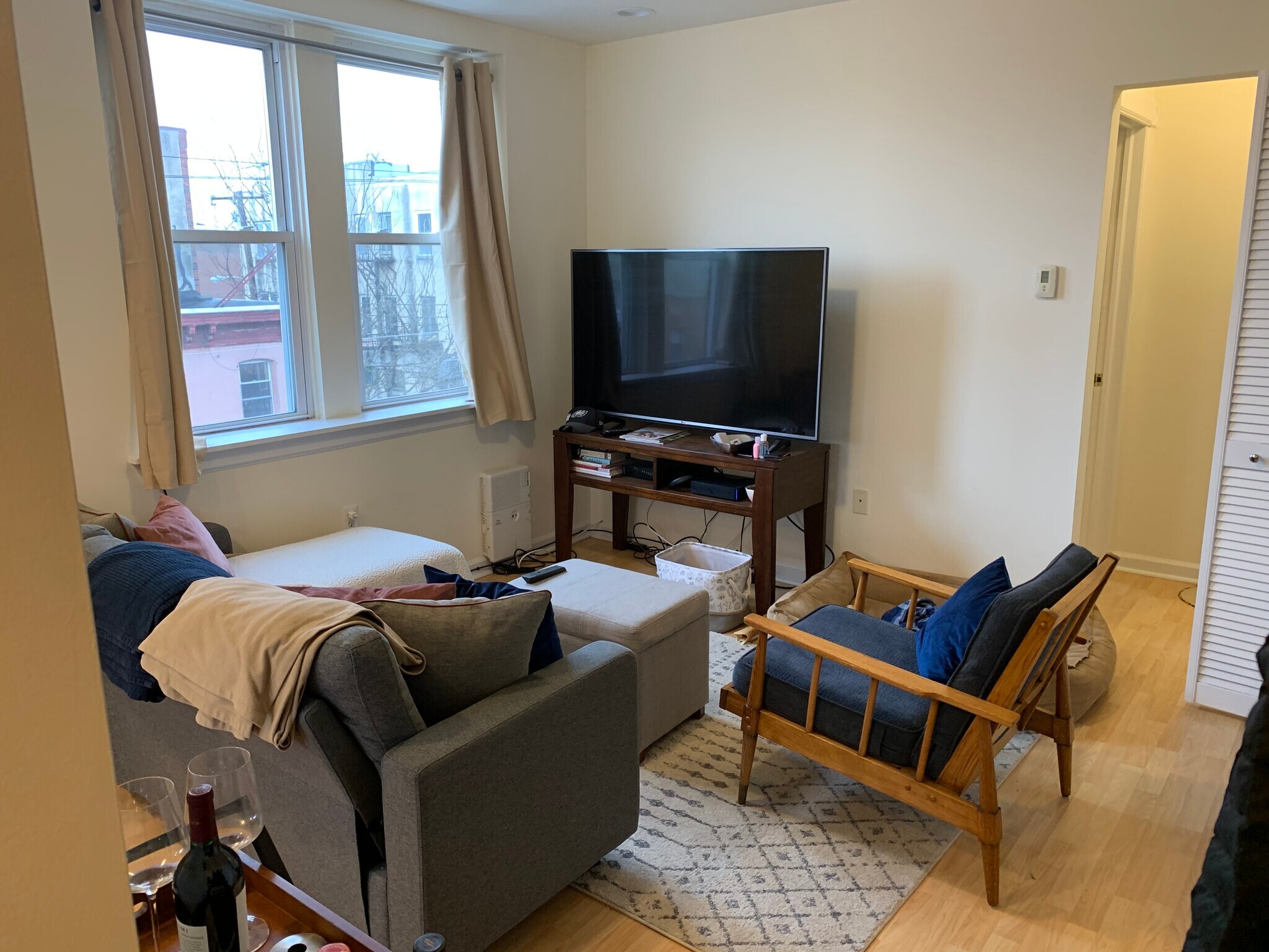 living room - 1248 Federal St